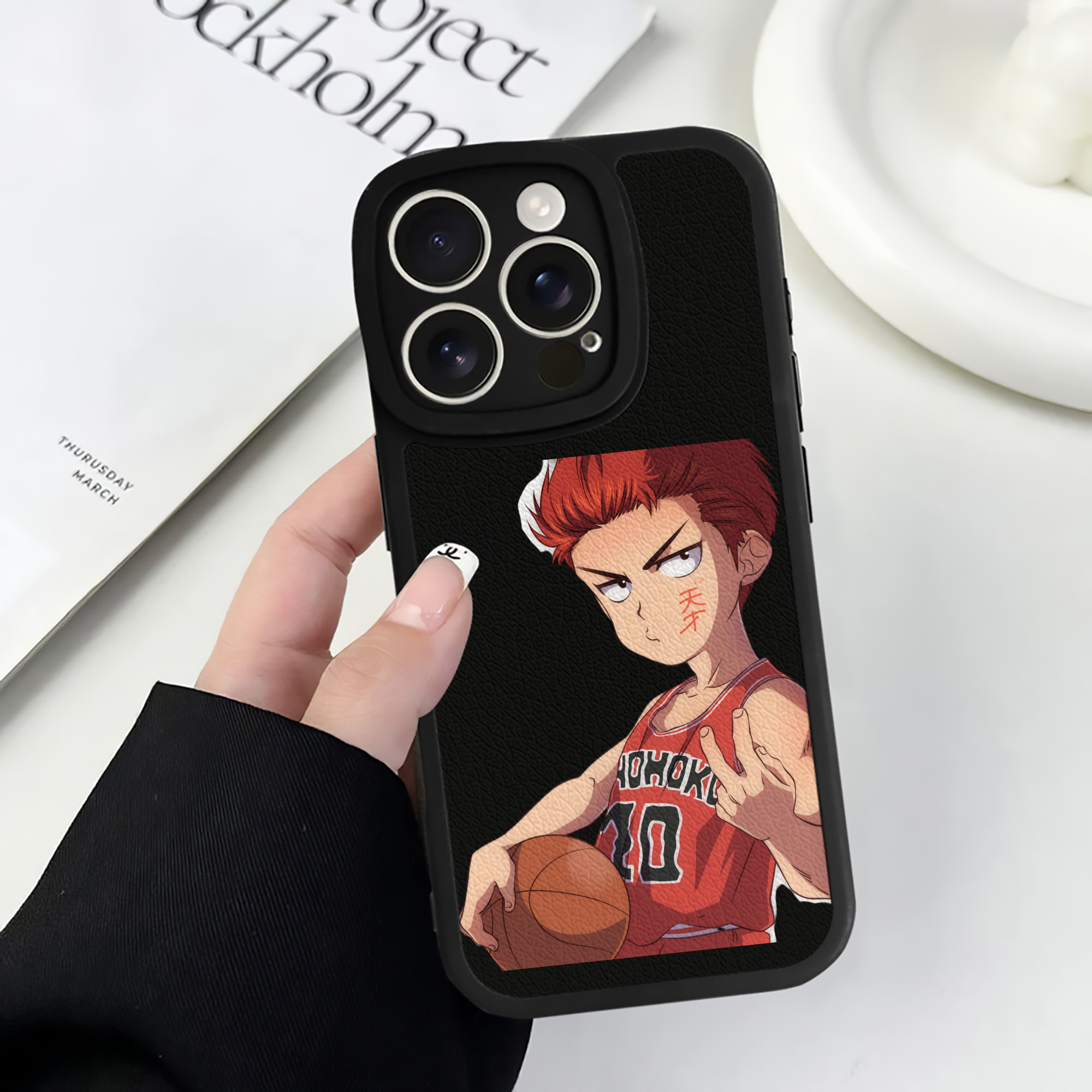 （画像用） SLAM DUNK／スラムダンク 【iPhone 16シリーズ対応】シリコンスマホケース（レザー調） 材質：シリコン